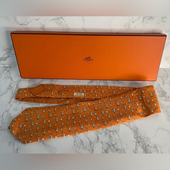 Hermes Orange Tie with Green and White Accents - Picture 3 of 10